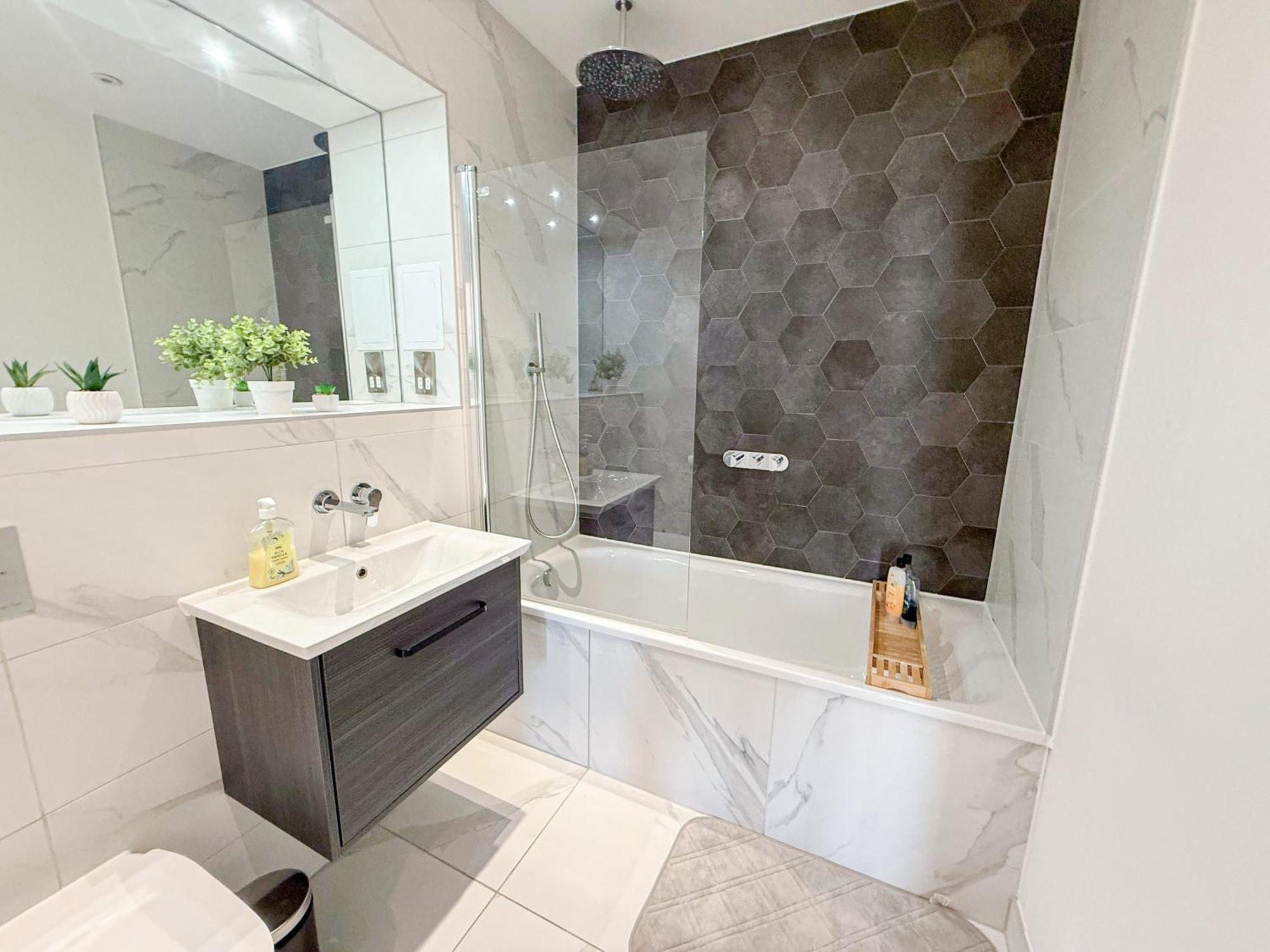 Apartment Lux 3-bedrooms Penthouse With Private Terrace & Balcony In Battersea *