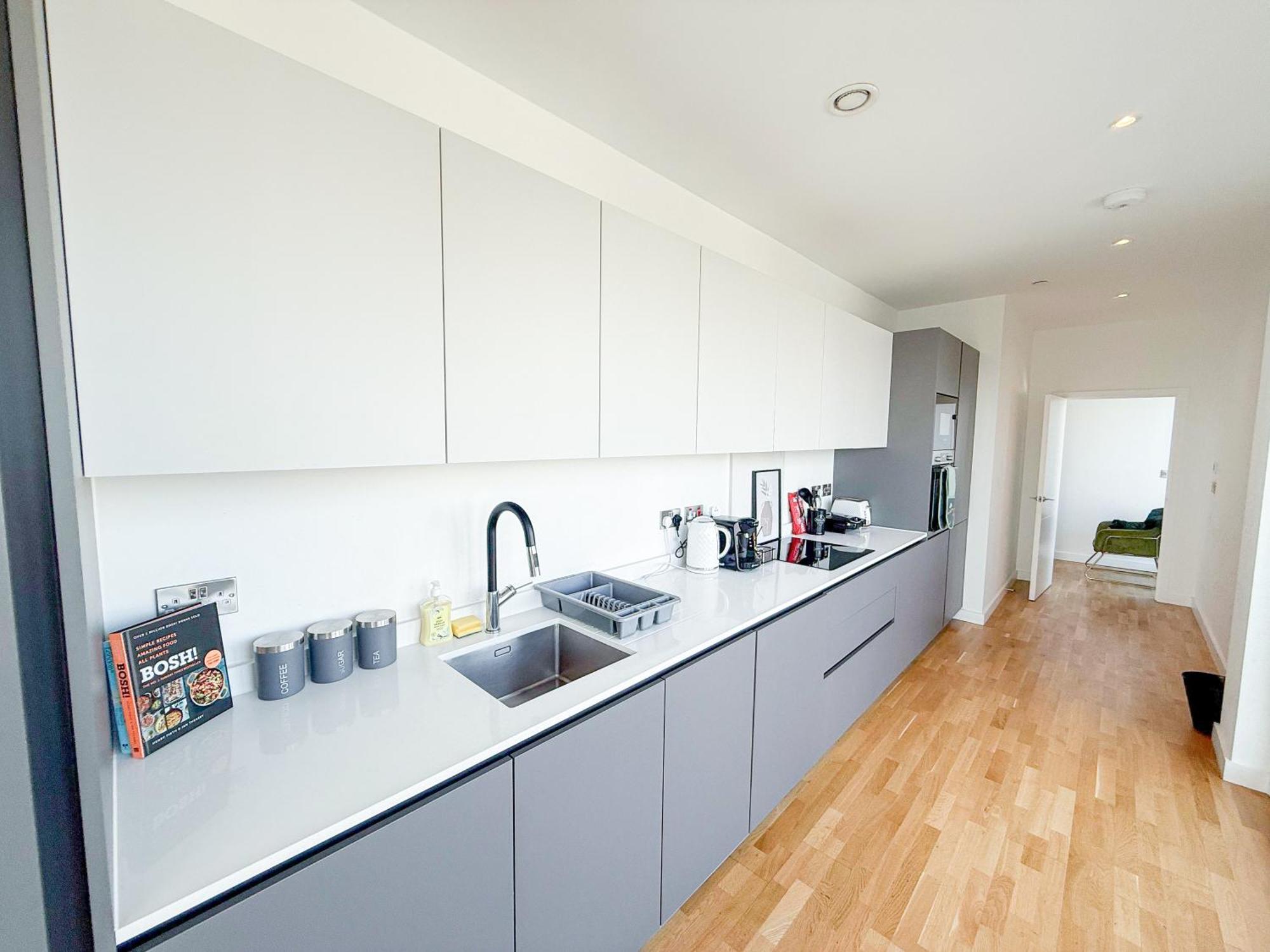 Apartment Lux 3-bedrooms Penthouse With Private Terrace & Balcony In Battersea