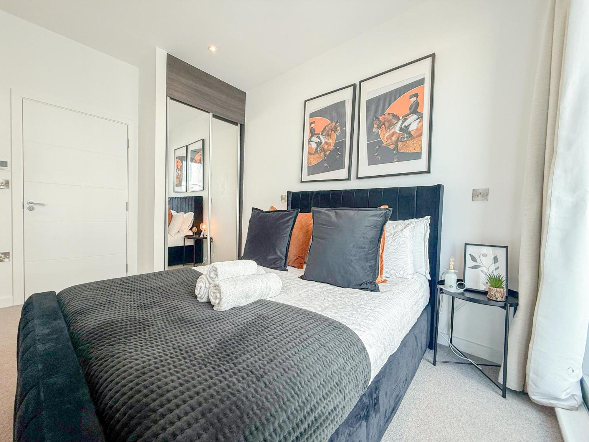 Lux 3-bedrooms Penthouse With Private Terrace & Balcony In Battersea