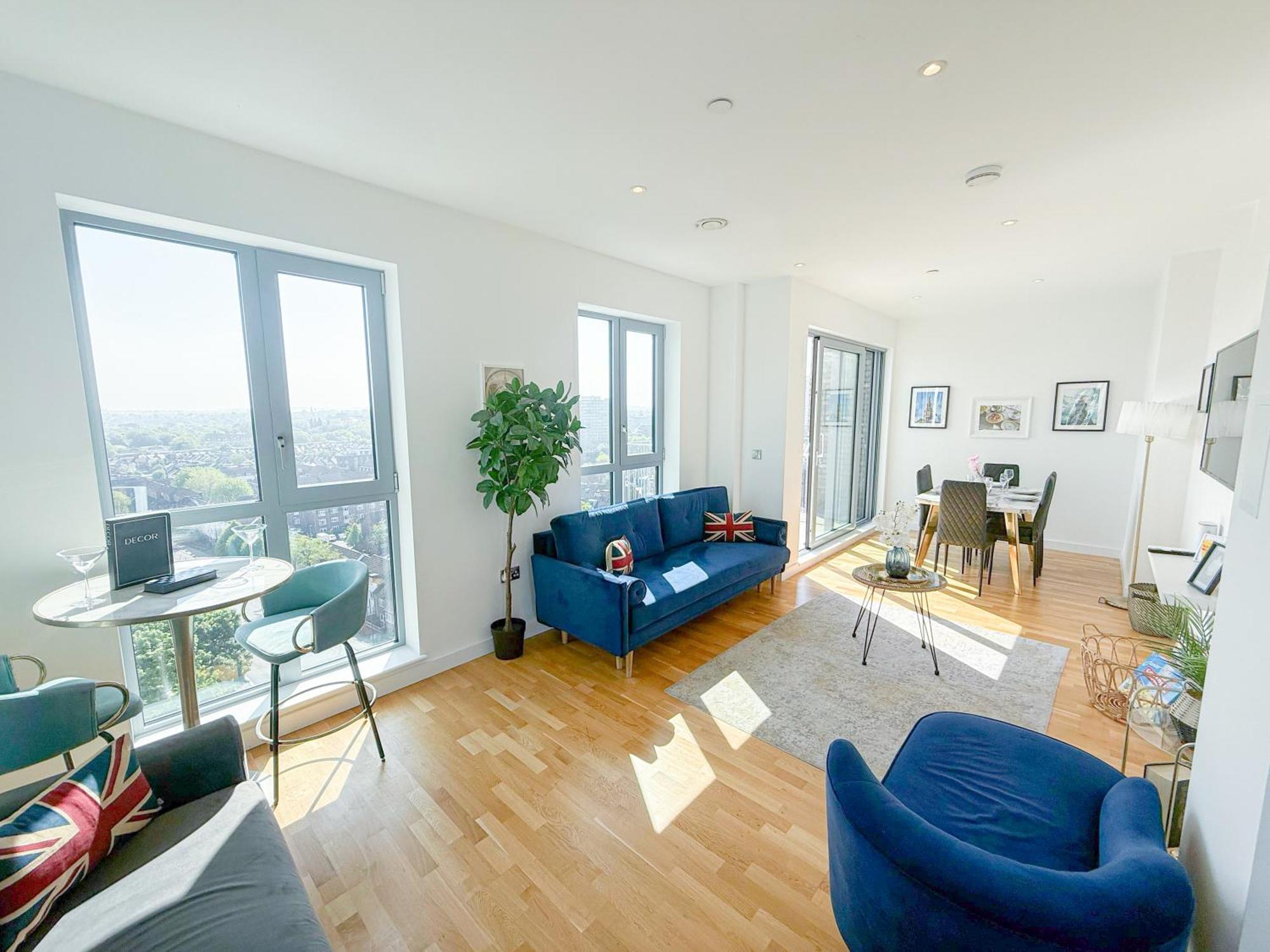 Lux 3-bedrooms Penthouse With Private Terrace & Balcony In Battersea