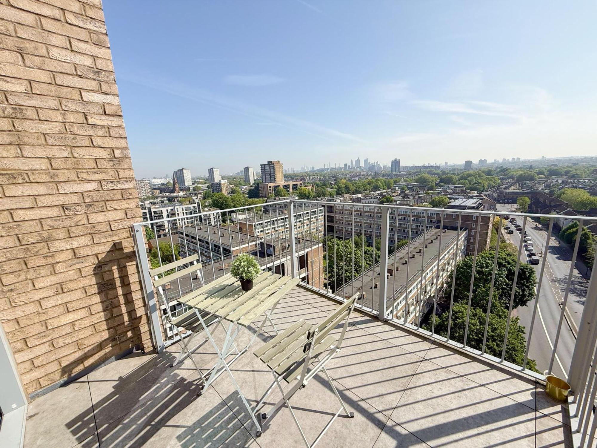 Apartment Lux 3-bedrooms Penthouse With Private Terrace & Balcony In Battersea