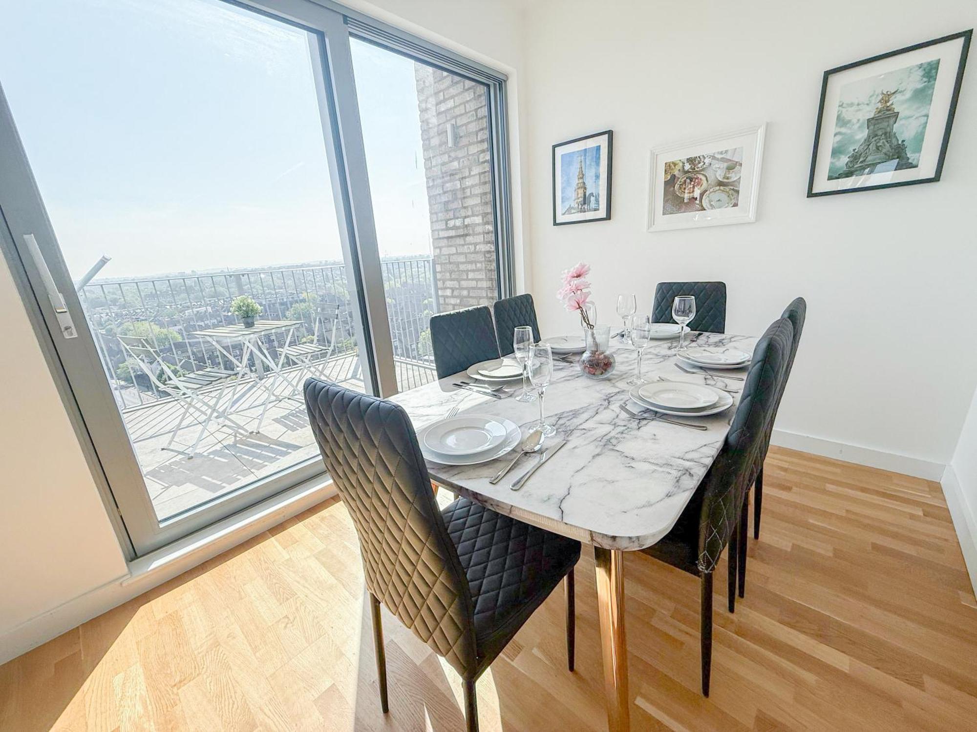 Apartment Lux 3-bedrooms Penthouse With Private Terrace & Balcony In Battersea *